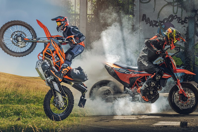 New models revealed for the KTM 690 ENDURO R and KTM 690 SMC R